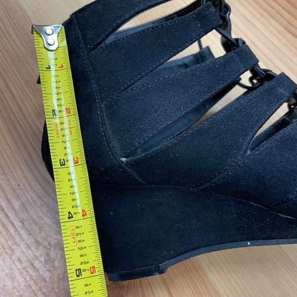 Dress Barn gladiator sandal - Picture 7 of 7